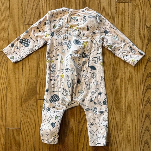 Doodle-Patterned Kids One Piece - Picture 3 of 6